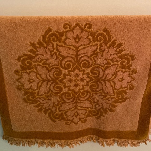 VTG Fieldcrest Golden Towels/Facecloths - Picture 2 of 10